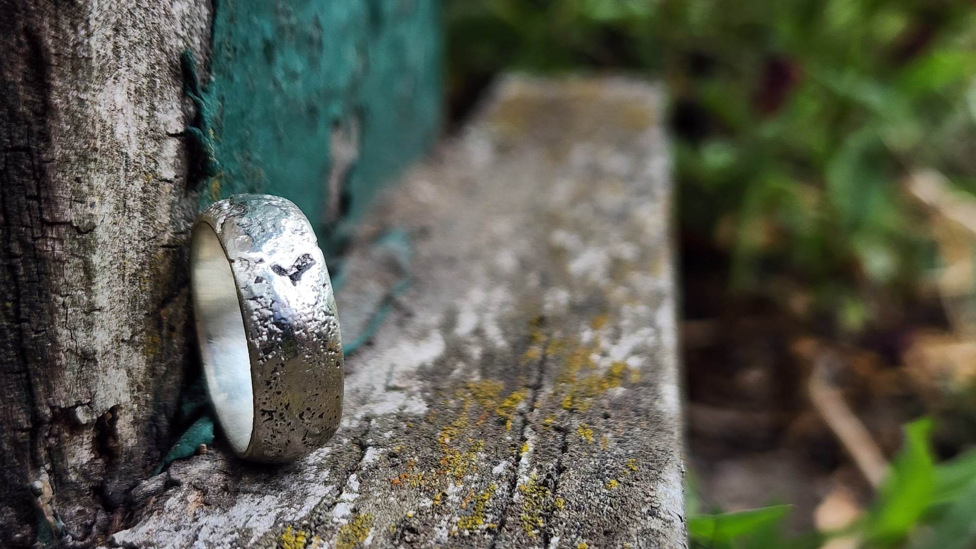 Sandcast-Silver-Ring-7mm-1
